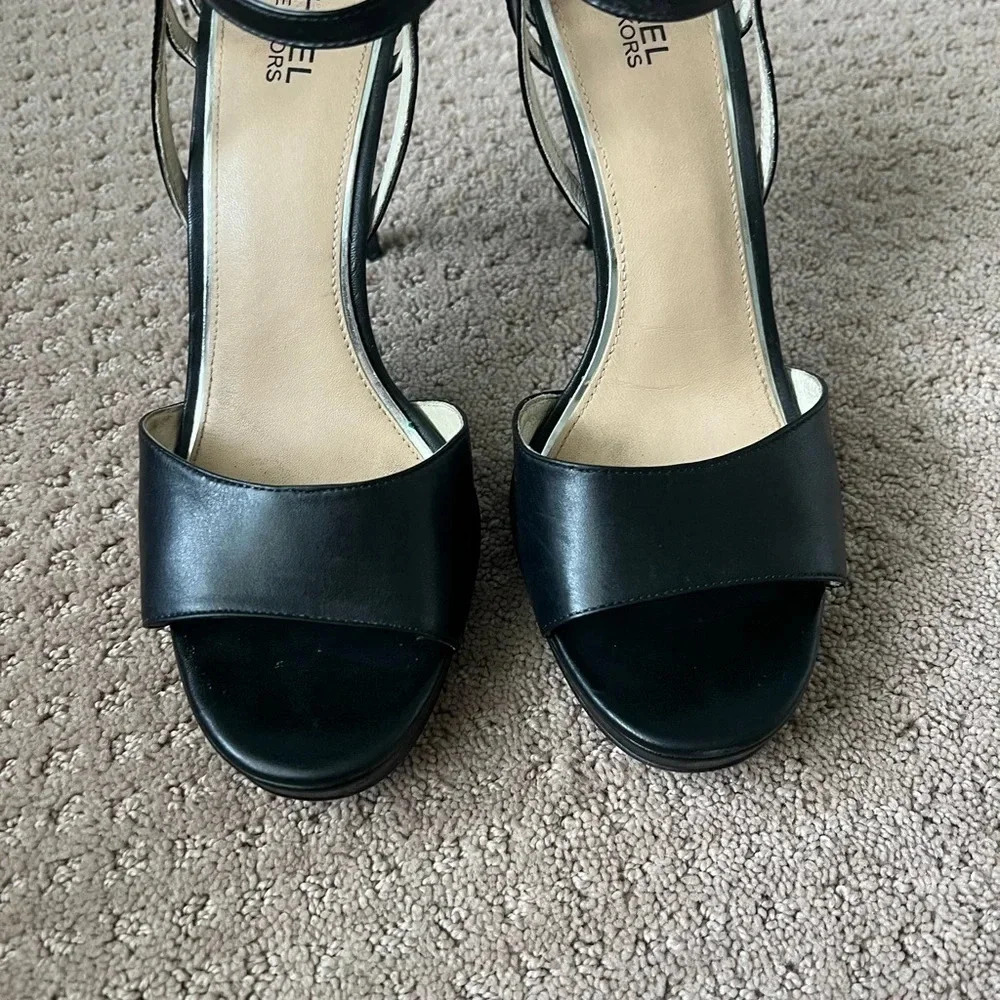 MICHAELβ KORS Belle Open Toe Leather Heels - Picture 10 of 11